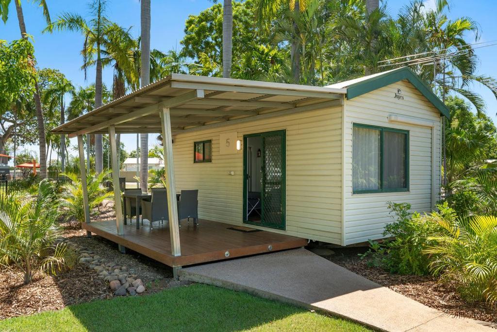 Kimberleyland Waterfront Holiday Park Kununurra Exteriör bild